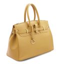 TL Bag Bolso a Mano con Detalles Color oro Amarillo pastel TL141529