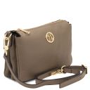 Sia Clutch aus Weichem Leder Dunkel Taupe TL142479