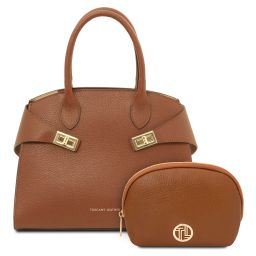 Formentera Borsa a Mano in Pelle e Trousse in Pelle Morbida Cognac TL142524